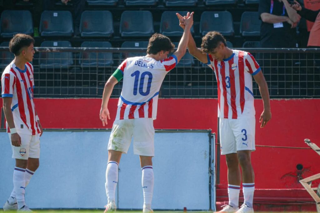 La Albirroja Sub 20 busca la final por el oro ante Chile