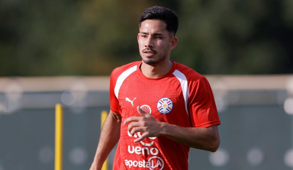 Clever Ferreira: del rechazo en inferiores al debut con La Albirroja