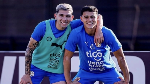 Los 11 Guerreros de Alfaro: La Albirroja Lista para Enfrentar a Chile en Busca del Mundial