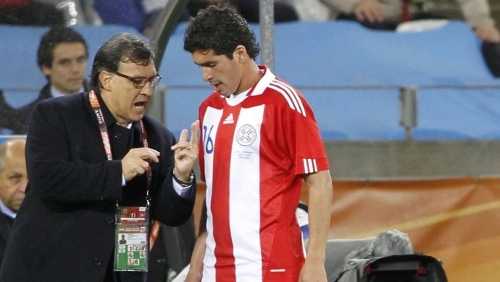 Cristian Riveros Cuelga los Botines: Un Ícono de la Albirroja Repasa su Legado